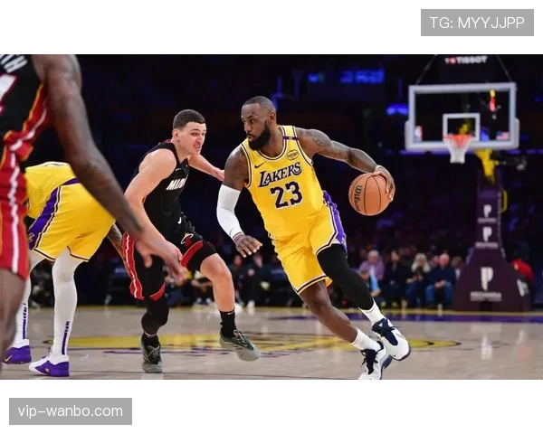 湖人雷迪克公布备战计划，强调不会只依赖詹姆斯单打战术